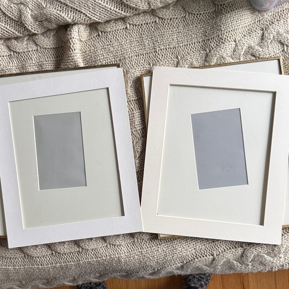 Set of (2) Hearth & Hand Magnolia Antique Brass Frame - Picture 8 of 10